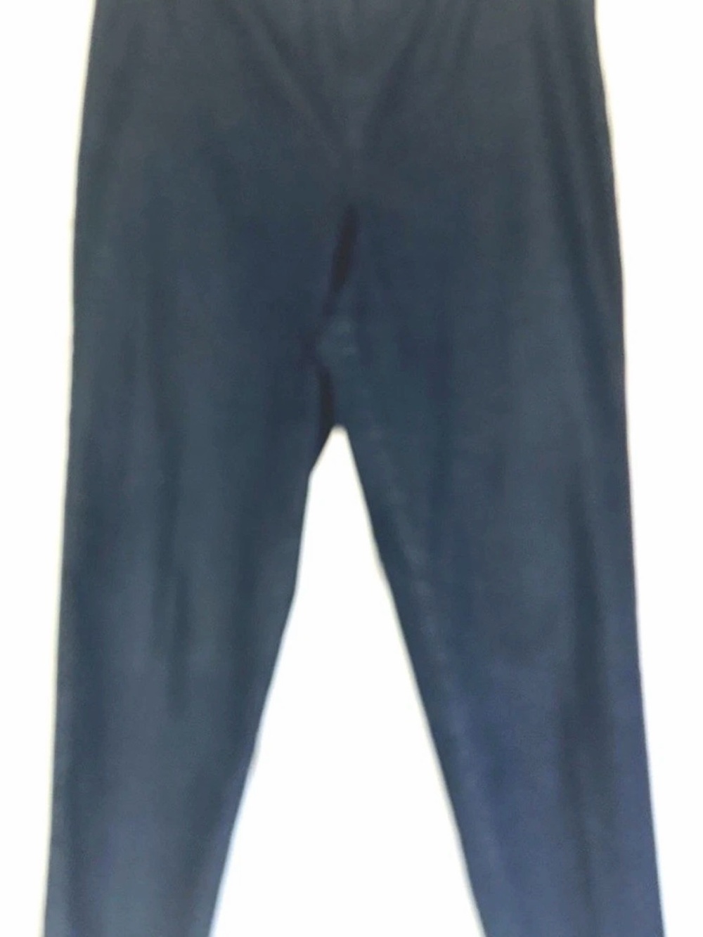 L Eileen Fisher Tapered Blue Jeans 16.5” x 27.5”